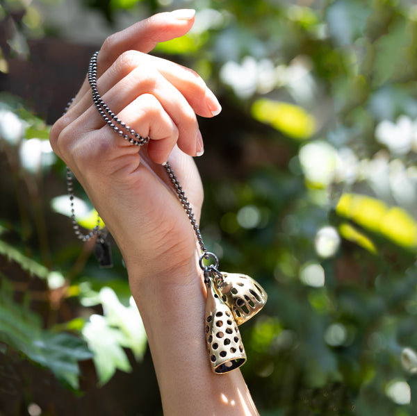 Collar COCOON de plata & latón